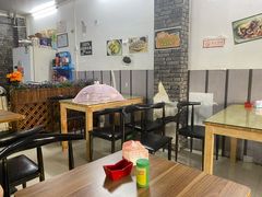 大堂-三妹老屋新鲜焗盐鸡