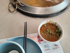 -左庭右院鲜牛肉火锅(浦江欢乐颂店)