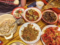 -冶建镜子·老南昌大排档·江西虾王(总店)