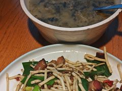 -盐帮食坊•小河帮川菜(四川师大店)