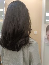 -首脑美发沙龙