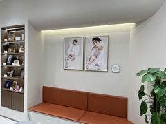 -HIMO海马体照相馆(上海华润CP静安店)