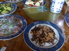 -云河农家乐饭店(福禄缘树山店)