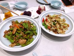 乡里小炒肉-北李妈妈菜·海肠捞饭(高新万达店)