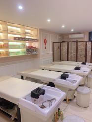 -Bollins波林丝•专研护发中心