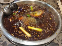 -肖肖酸萝卜鱼火锅(总店)