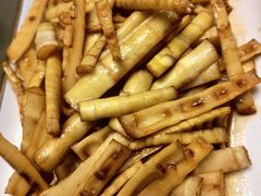 -金牌餐厅·天津菜·八珍豆腐·老爆三(瓷房子店)