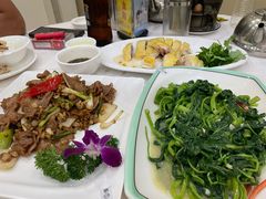 -口衣记鸡饭店