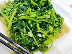 -新一家农家菜(华景新城店)