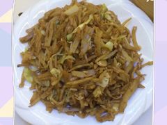 肉絲炒餅-京尊烤鸭店JINGZUN(春秀路店)