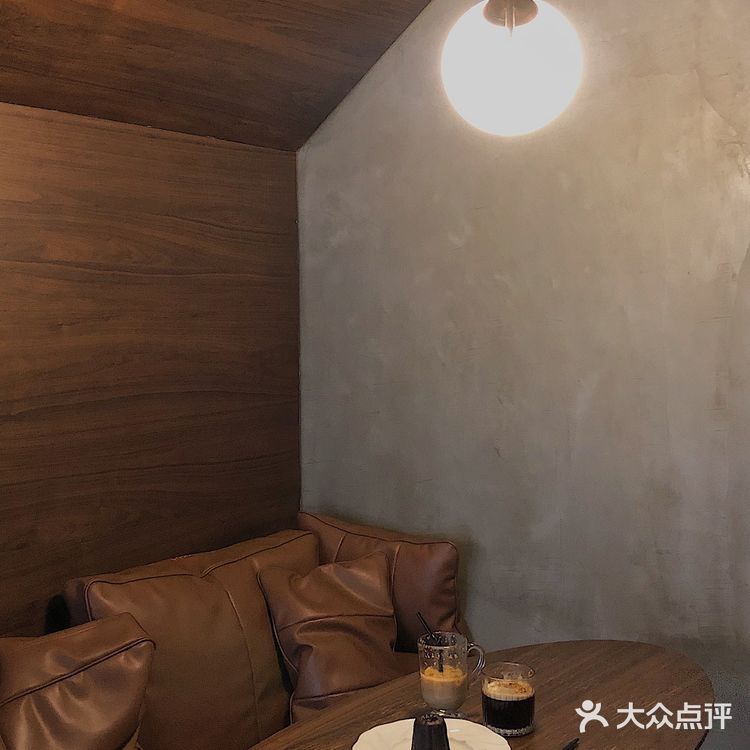 东莞探店| 复古蓝调🔵美式电影风咖啡馆