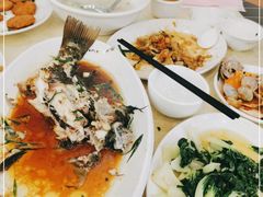 -锐记美食店·现捞海鲜(闸坡店)