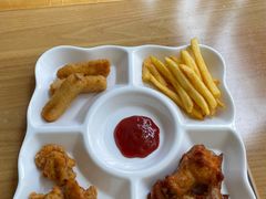 缤纷人气小食拼盘-豪客来牛排(红豆万花城店)