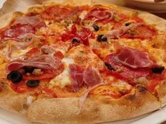 -城市大道红炉披萨烘焙坊