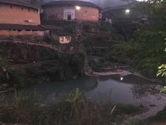 -初溪土楼群