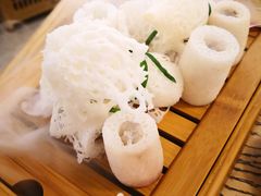 黑松露竹荪虾滑卷-云渔堂蒸汽石锅鱼(万达店)