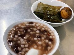 -芳婆糕团店(王府大街店)