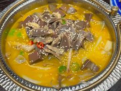 -古都历食南京菜·烤鸭·鸭血粉丝·汤包(南京博物院店)