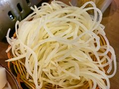 -黔有有贵州酸汤夺夺粉火锅(五味十字店)