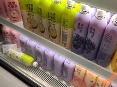 奈雪柠檬茶-奈雪的茶(湖滨银泰in77C区PRO店)