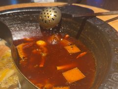 -九牧鱻·渝老鬼重庆火锅(人民路店)