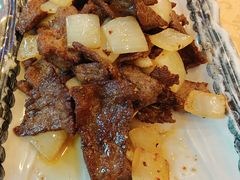 -维吾尔餐厅(宜山路店)