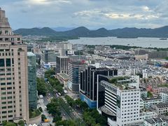 -Hi City·城市之巅