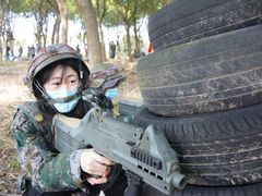 -崇明岛拓展训练真人CS镭战基地