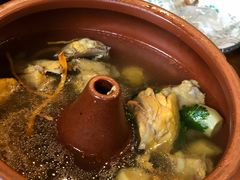 汽锅鸡-小厨子私房菜·云南美食店