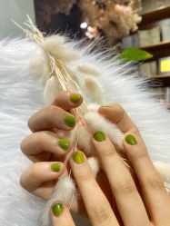 -潮店·虞妃妮轻奢美甲美睫馆
