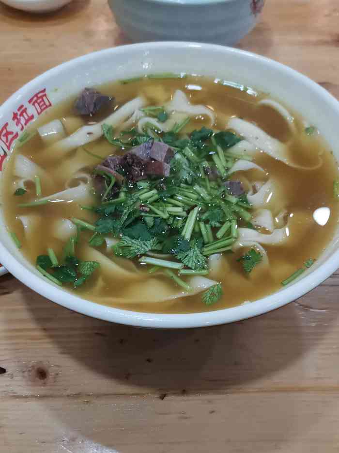 五区拉面李记杭州小吃(么六桥道店)-"最开始搬过来时吃过这家,拉面和