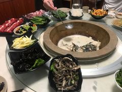 -鸯潭·云南原生态蒸汽石锅鱼(丽景蓝湾店)