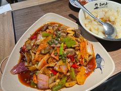-肖四女乐山跷脚牛肉(世博源店)