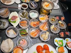 -半岛翡丽海鲜自助餐厅(观风亭店)