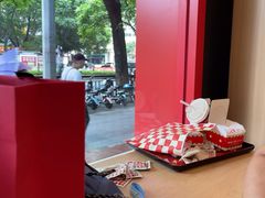 -塔斯汀中国汉堡(白云京溪地铁站店)