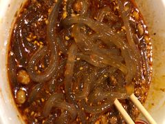 万记特色酸辣粉-万记麻辣烫国展总店