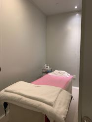 -苑苑vbeauty科技美容SPA
