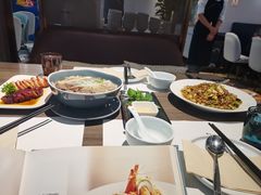 -港丽餐厅(来福士店)