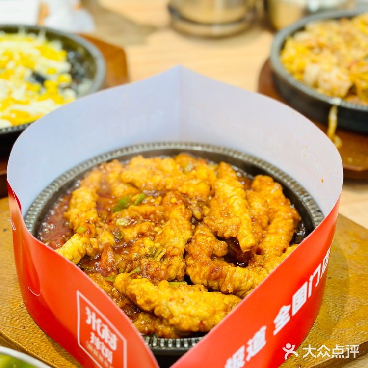 难以置信，米村拌饭要排队❓