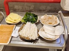 -朱氏胖子烂火锅(洪崖洞店)