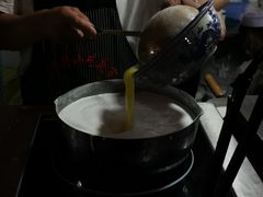 -清真老马家国华牛奶鸡蛋醪糟(正宁路店)