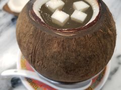 原只椰子炖竹丝鸡-益寿炖品店