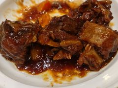 精品红烧牛尾-紫光园·烤鸭(吕家营店)