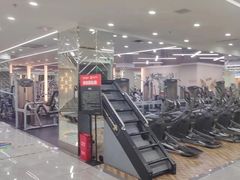 -美航国际健身(北京华联店)