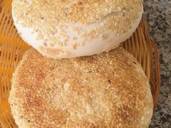 烧饼-清真喜兰老丁羊汤特色小吃