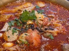 -张翻越·川渝冒菜·武汉黑鸭煲(城北万象城店)