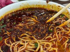 -伊穆祥牛肉面总店·清真