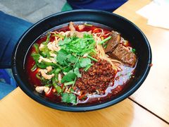 -宝哥杂酱万州面(镋钯街37号院店)