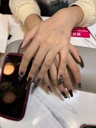 -梵莎美甲美睫