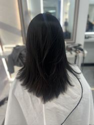 -镁连社·美联社